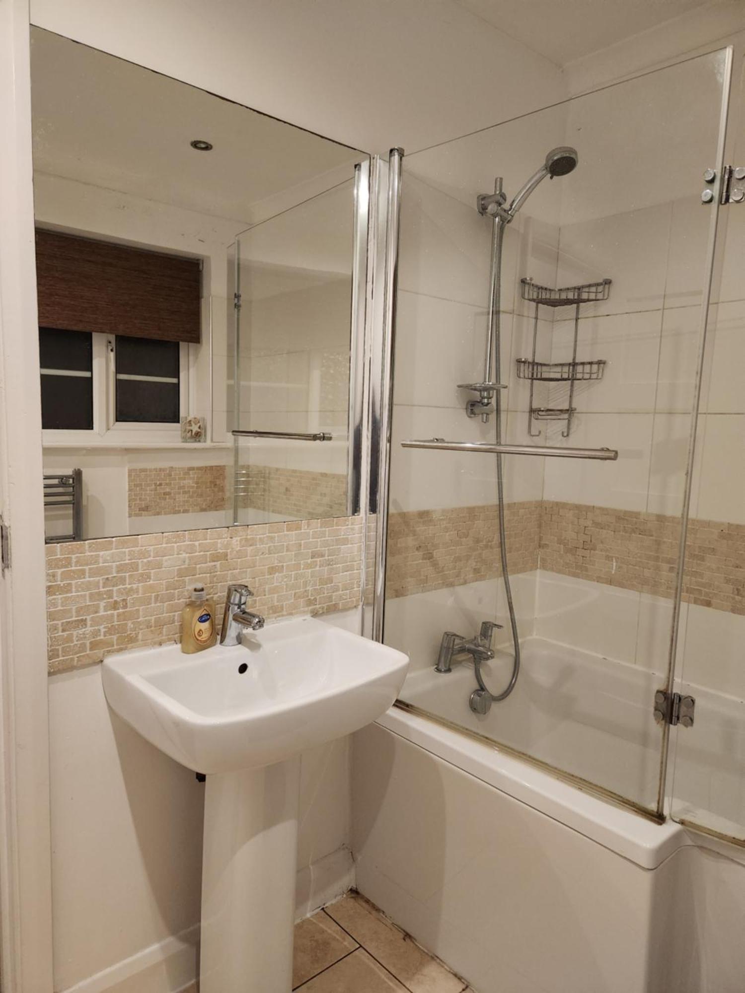Elmdon House With 4 Spacious Bedrooms To Choose Birmingam Exterior foto